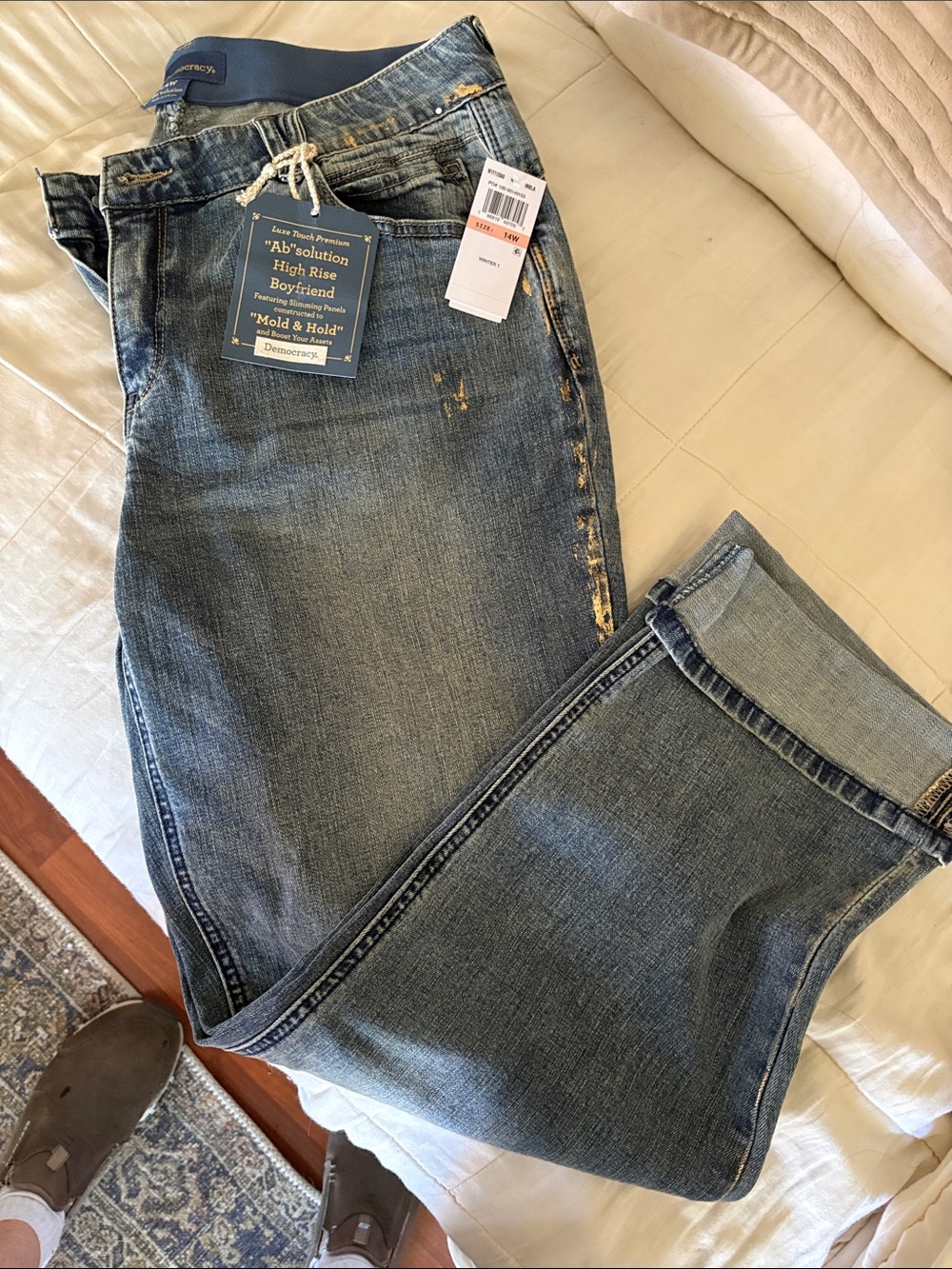 NWT Democracy Boyfriend Jeans in Medium Blue Wash